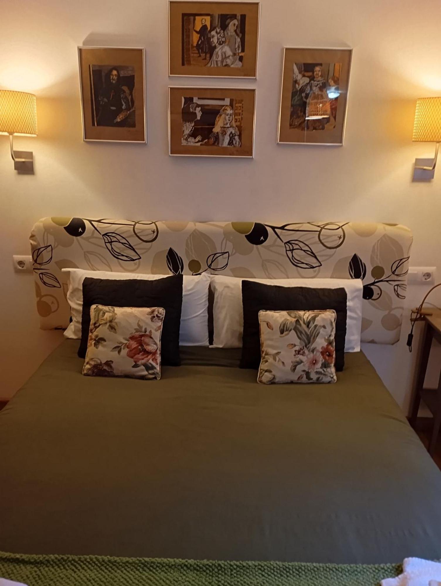וילה פרנקה דל ביירסו Apartamentos El Camino מראה חיצוני תמונה